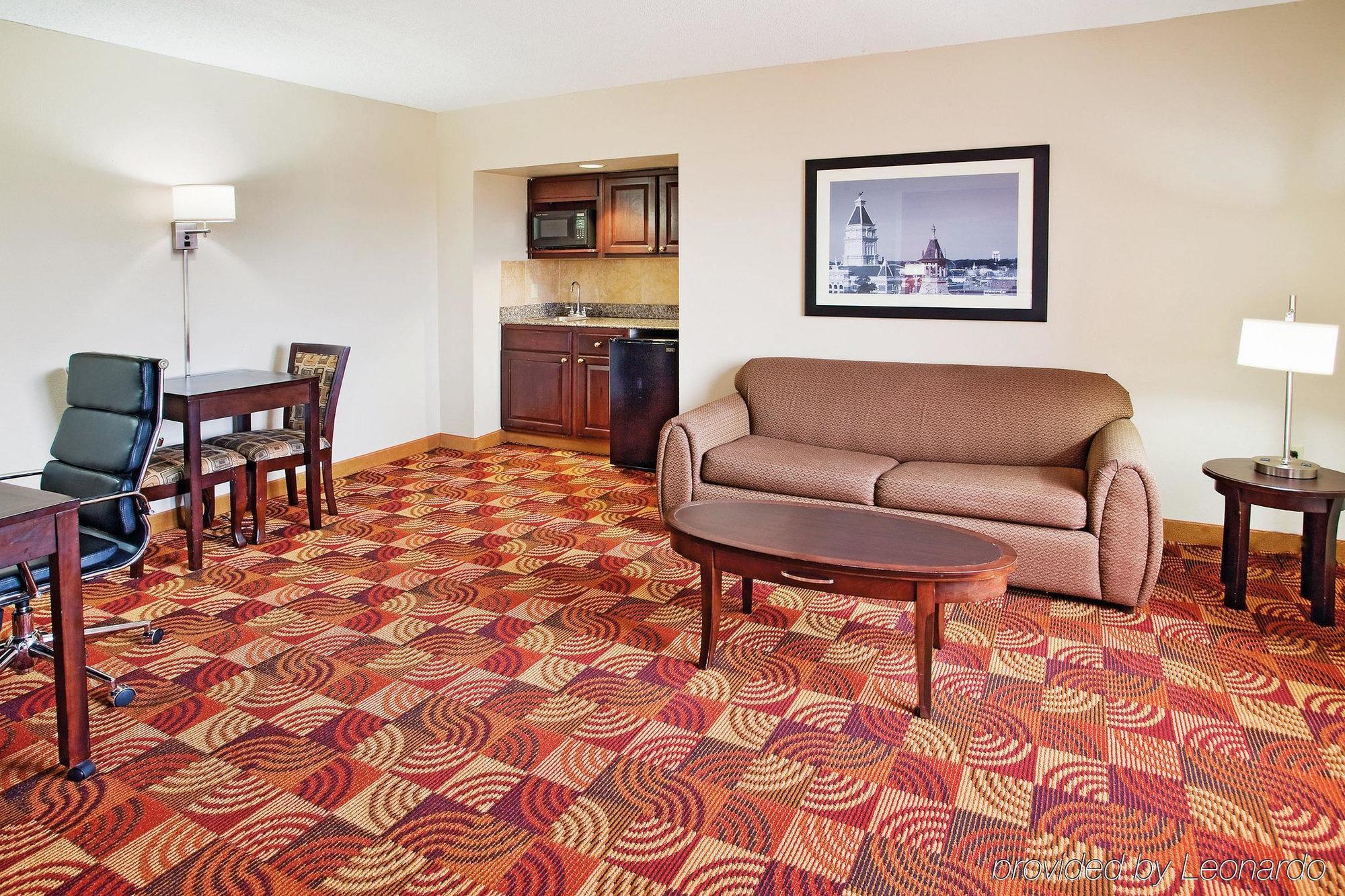 Red Roof Inn Clarksville Exterior photo